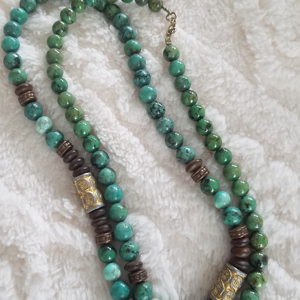 Vintage Carrico Lake Beaded Necklace 15 inch
